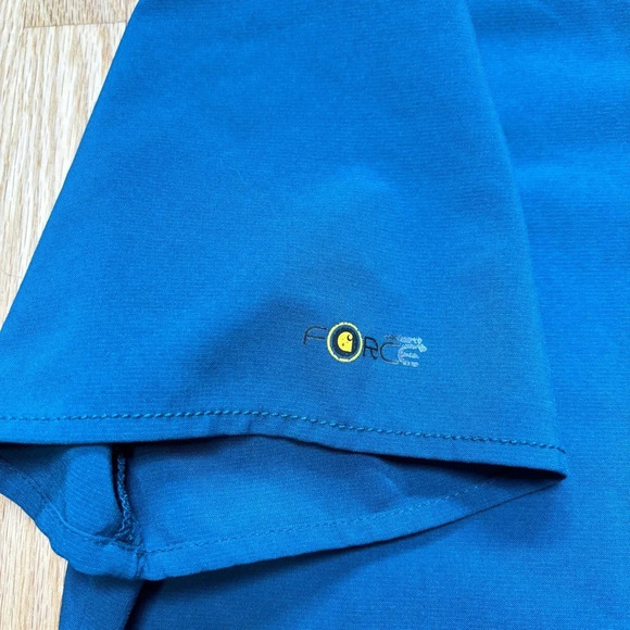 Carhartt Dark Teal  Scrub Top - Picture 6 of 8